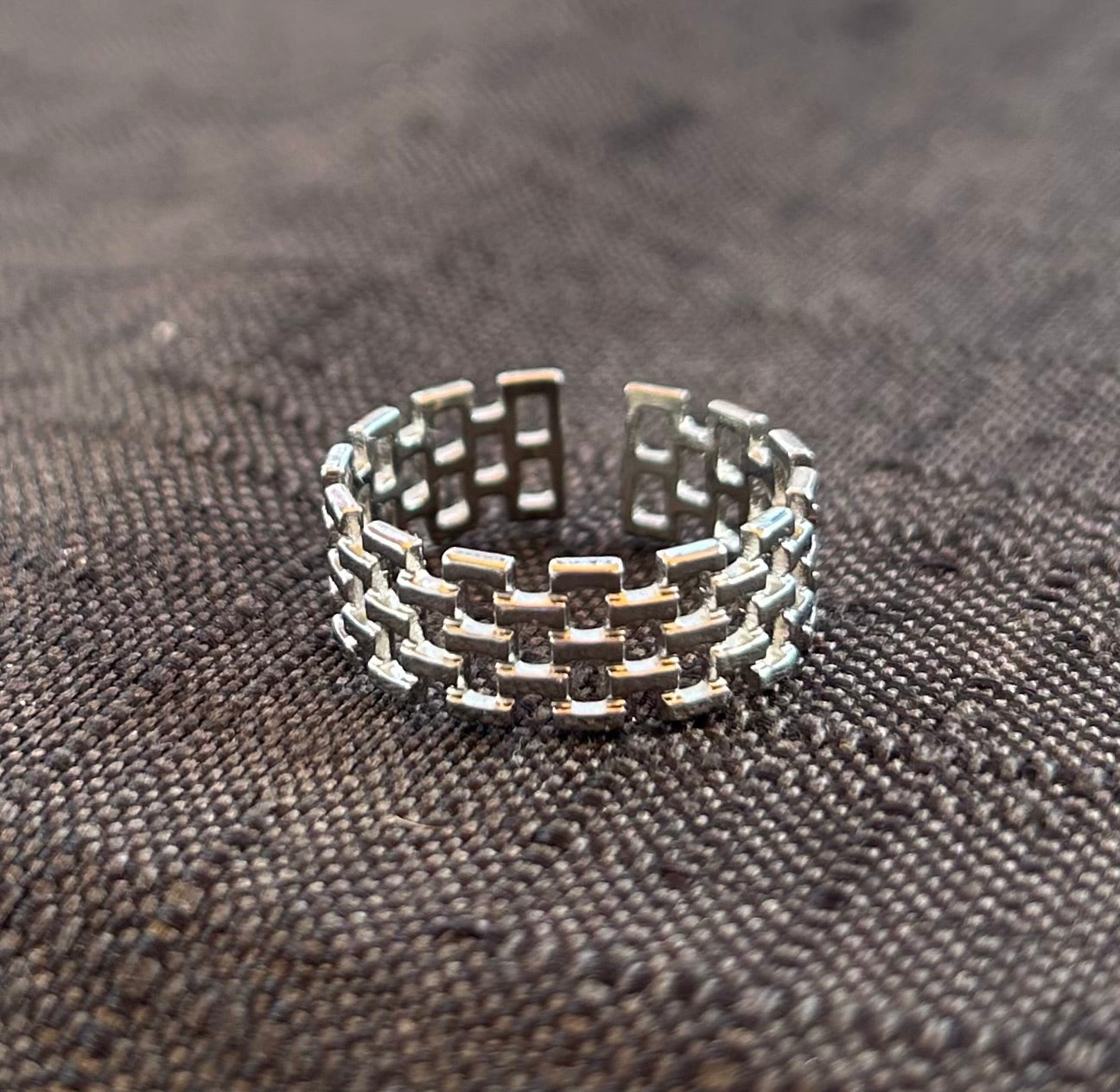 Anello a quadretti in acciaio regolabile